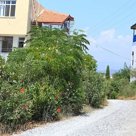 Sercan Aparthotel 3*