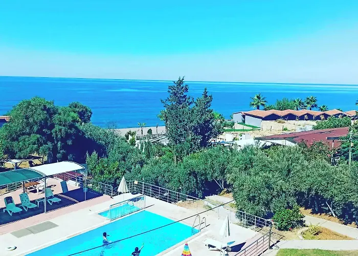 Sercan מלון דירות 3*