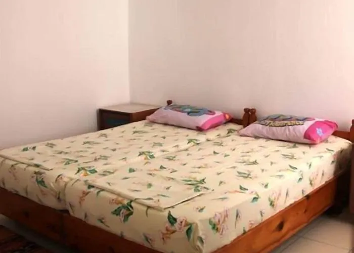 Sercan מלון דירות Kızılot