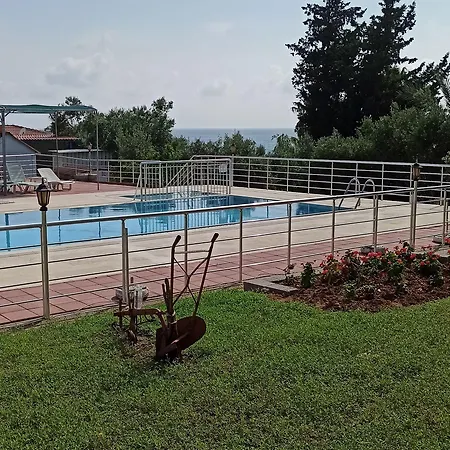 Aparthotel Sercan
