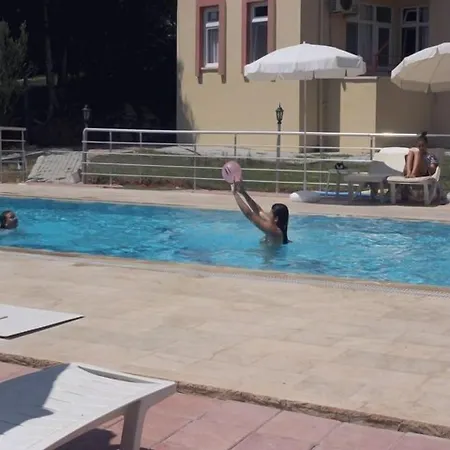 Sercan Aparthotel Kizilot